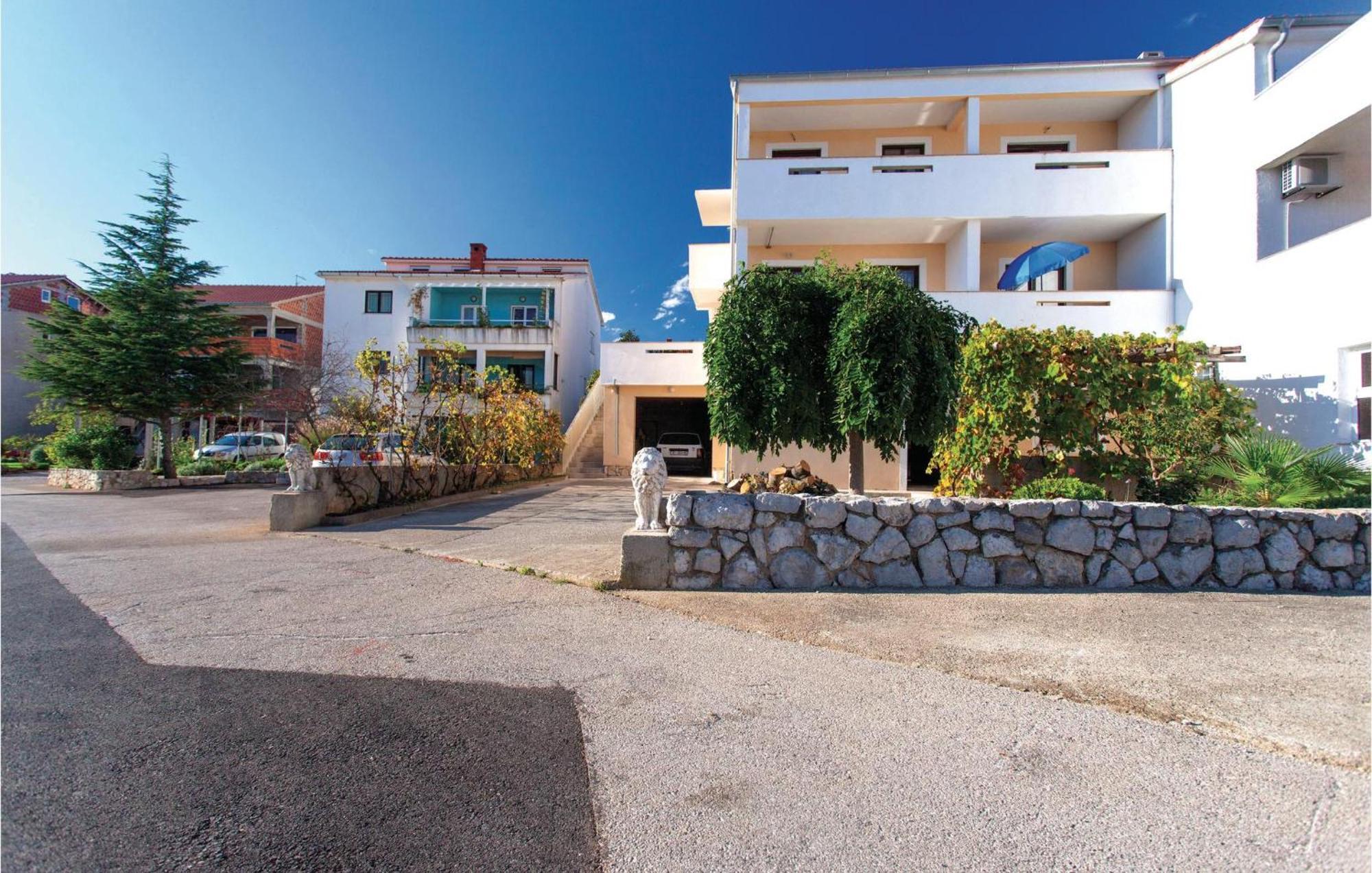Gorgeous Apartment In Krk With Wifi Krk Town Buitenkant foto